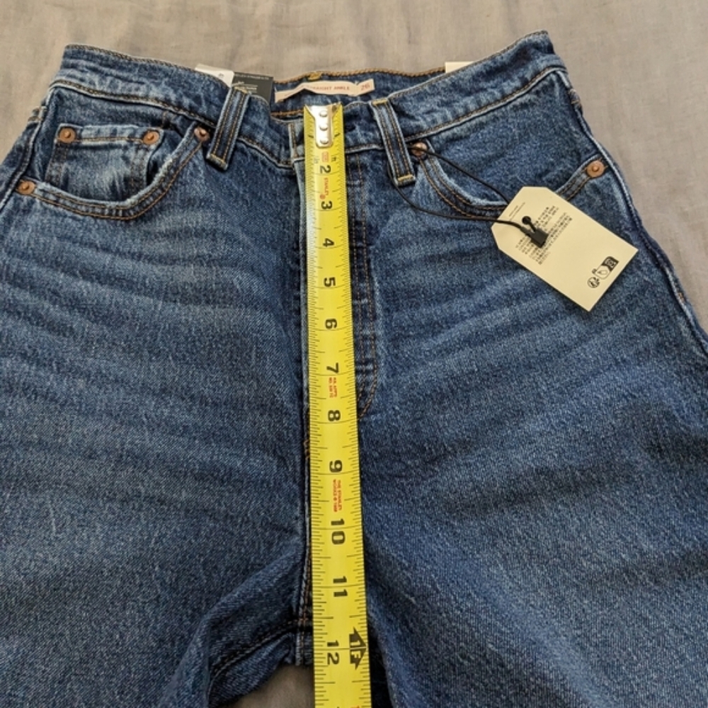 Levi's Ribcage Jeans Valley View - Picture 4 of 9
